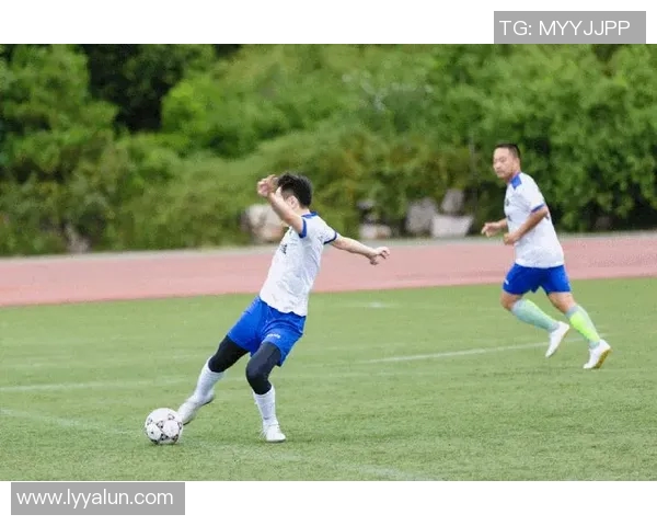 掌上足球带你畅享全球赛事实时动态与精彩瞬间的全新体验