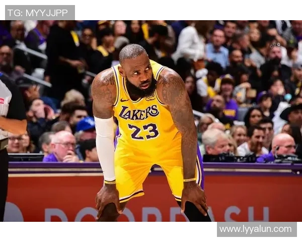 湖人队在总决赛G3中展现绝佳表现力争夺冠荣耀的精彩对决